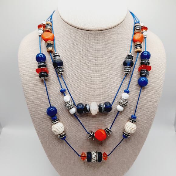 Chico’s Three Strand Beaded Necklace NWOT Blue Red White Multi Color Statement - Picture 3 of 12